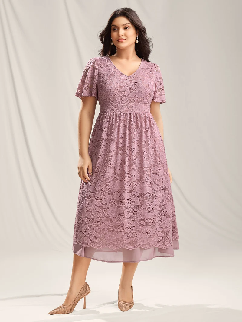 Romantic Lace Cinched Waist Maxi Dress