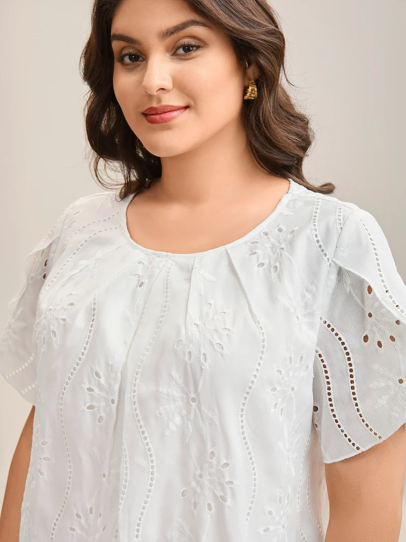 Embroidered Eyelet Trim Pleated Shirt