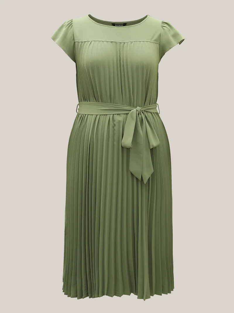 Plicated Detail Belted Pockets Maxi Dress