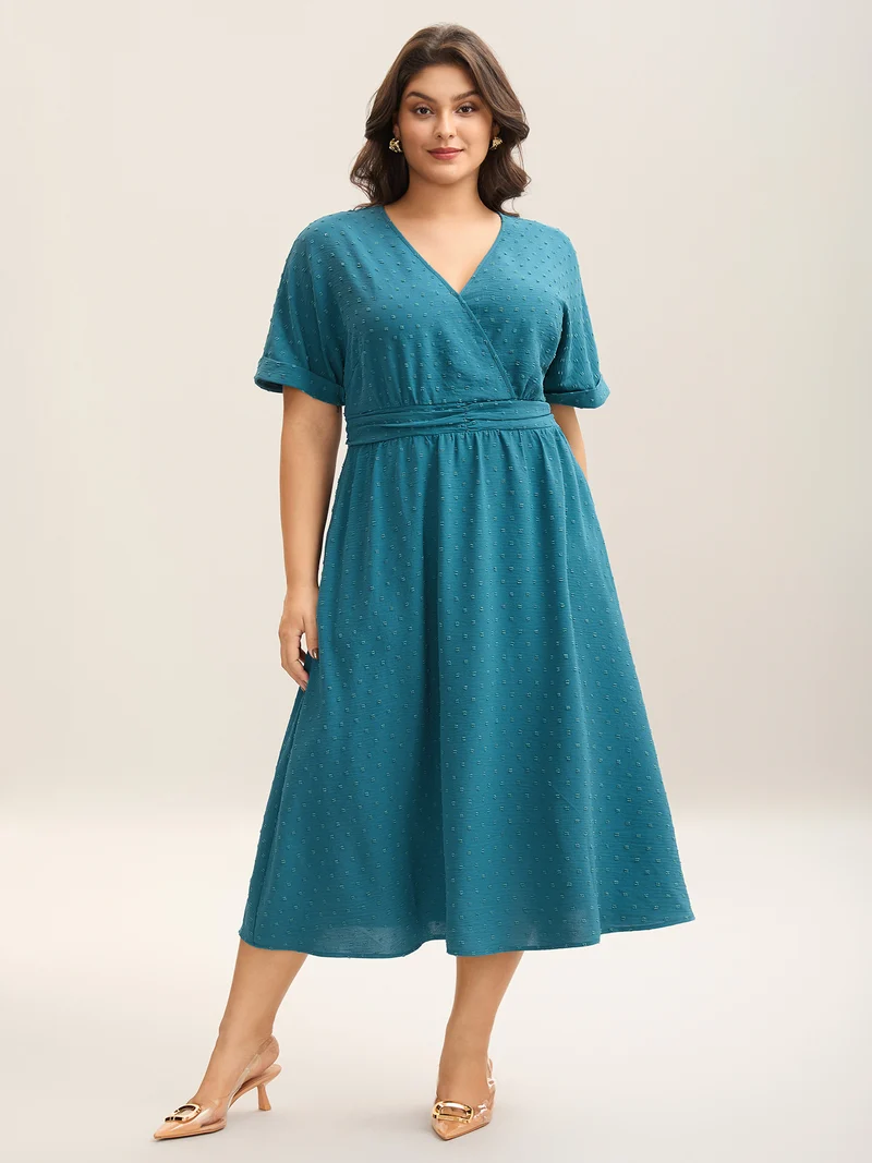 Textured Stretchy Pleated Waist Midi Dress