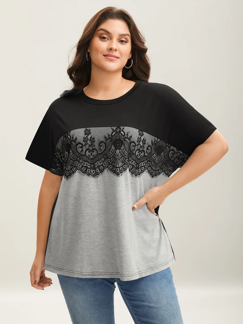 Lace Design Color Contrast T-Shirt