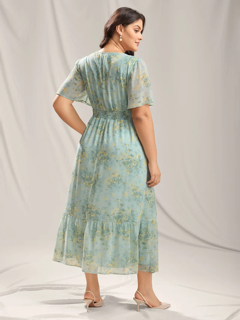 Breezy Floral Shirred Pockets Maxi Dress