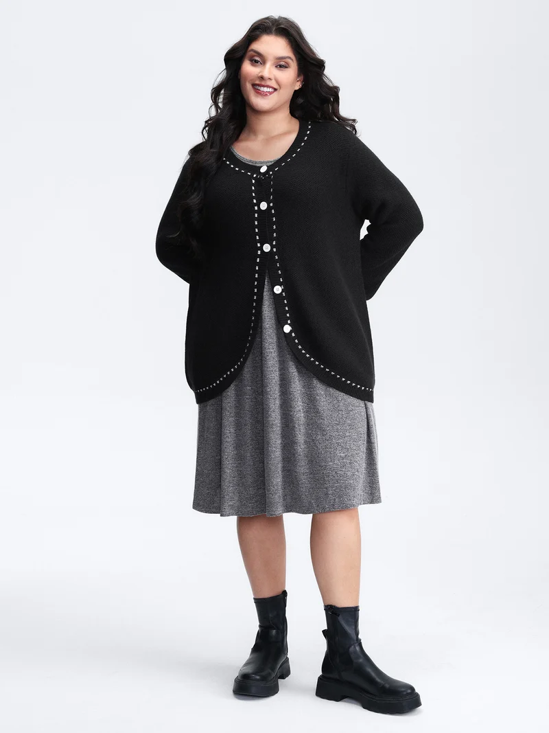 Arc Hem Textured Color Contrast Knit Cardigan