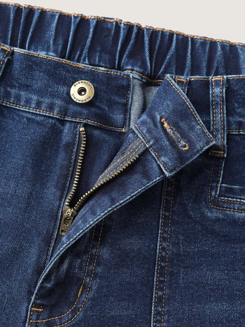Stretchy Pockets Flared Jeans