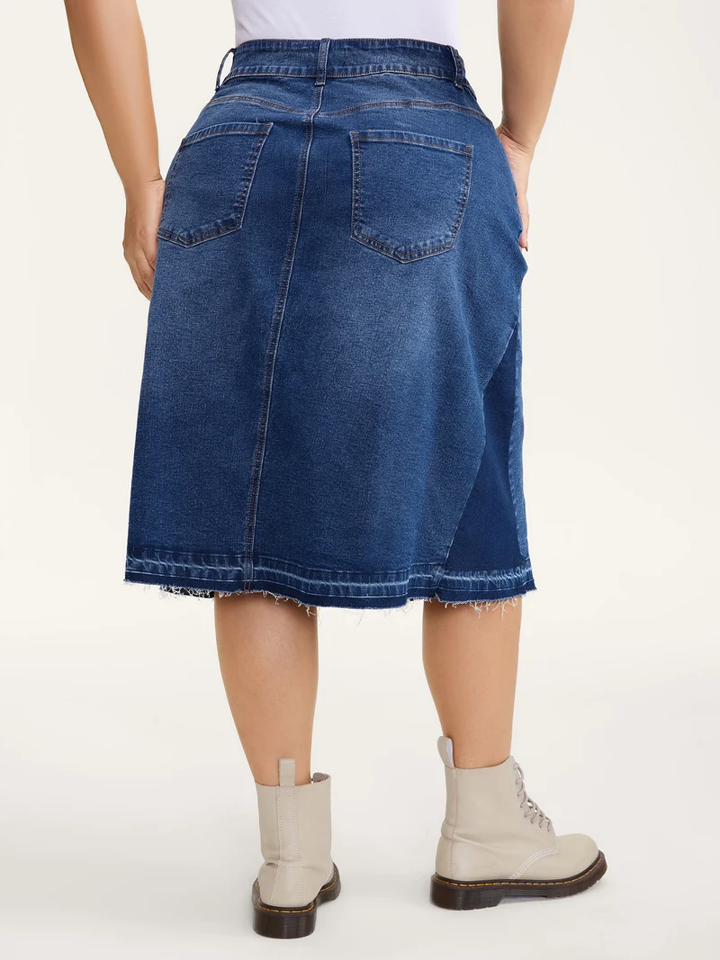 Frayed No Slit Seamed Shadow Wash Denim Skirt