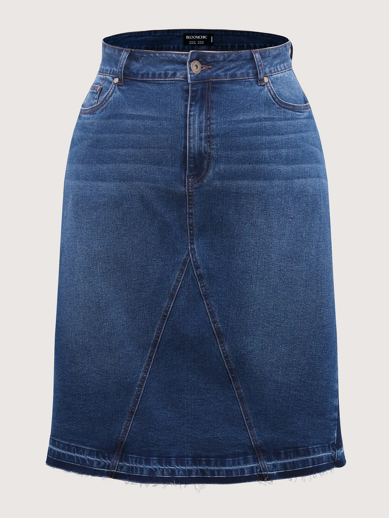 Frayed No Slit Seamed Shadow Wash Denim Skirt