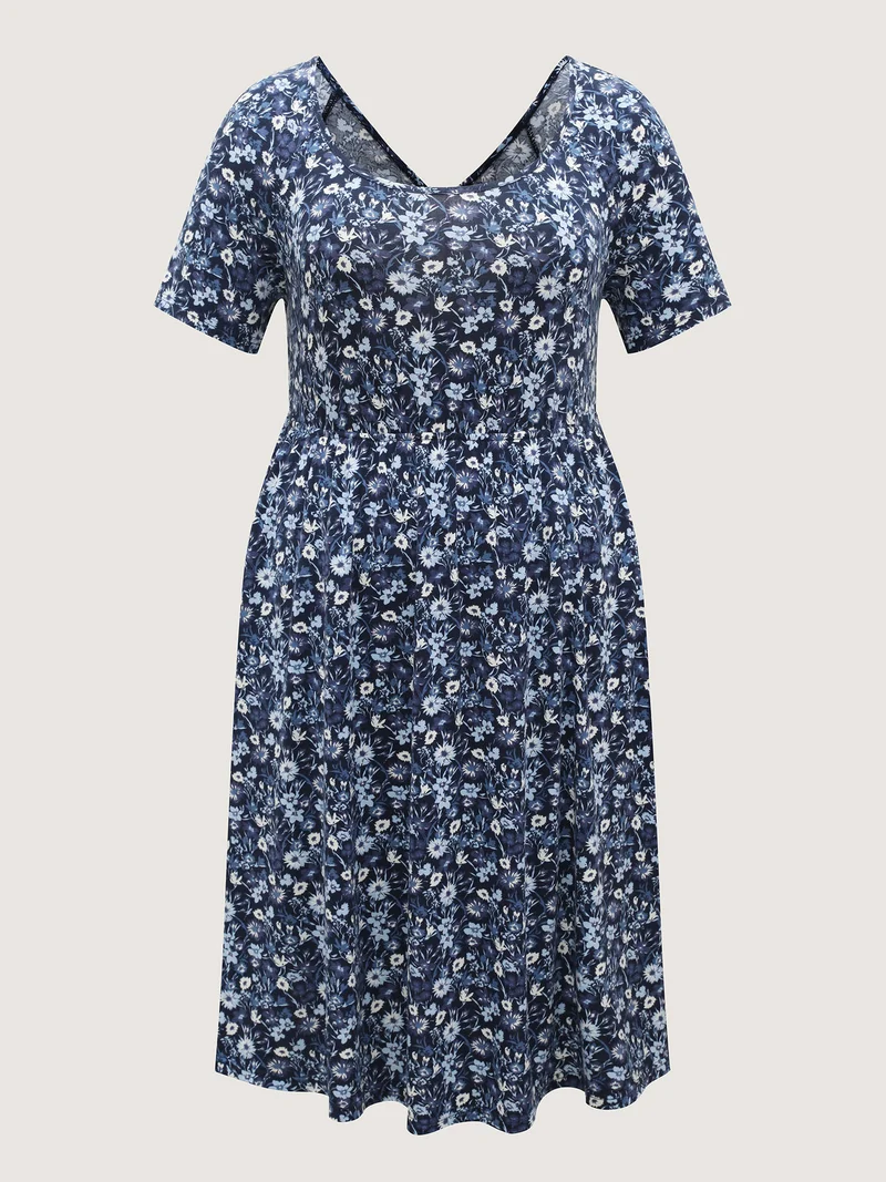 Florals Crossover Back Cut-Out Midi Dress