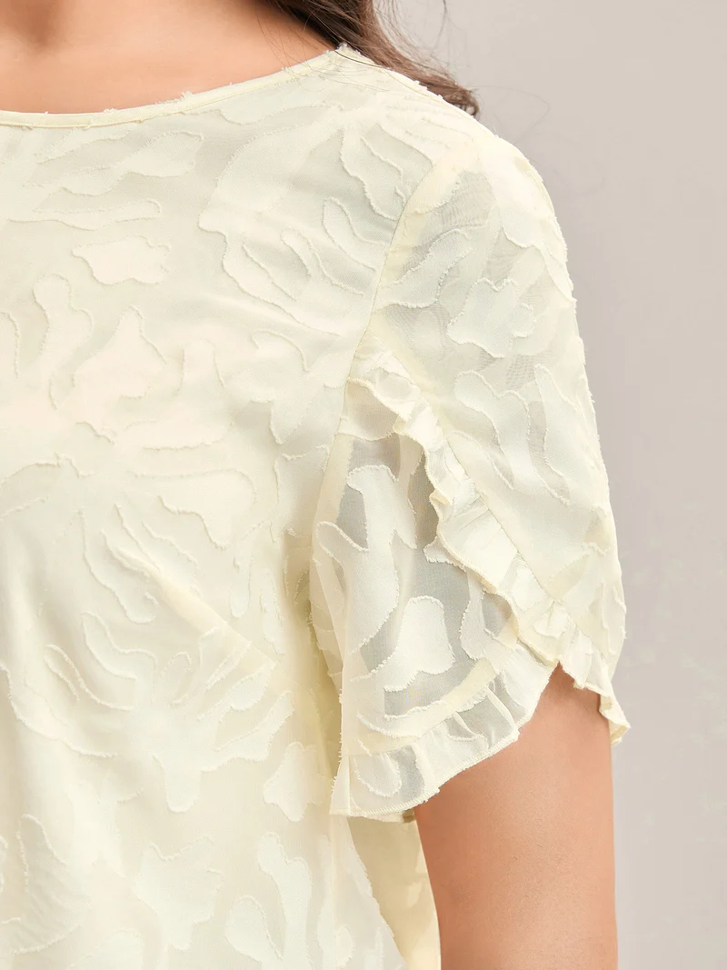 Chiffon Floral Textured Ruffled Blouse
