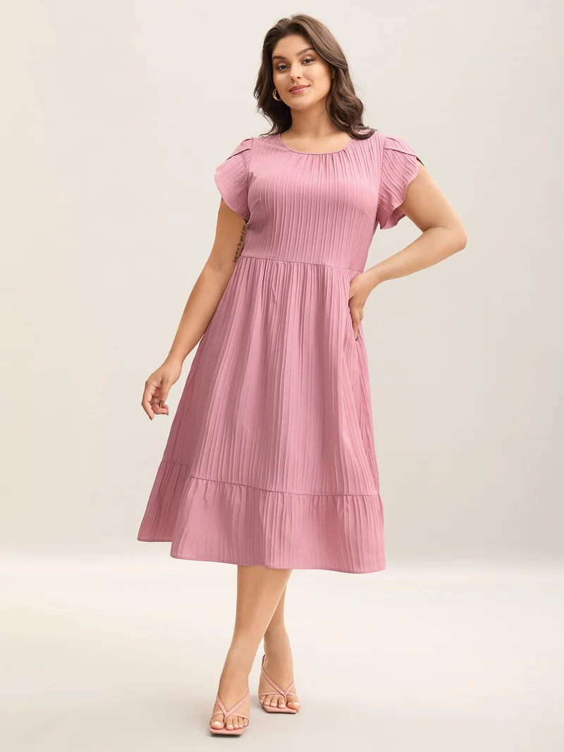 Textured Petal Sleeve Pockets Midi Dress