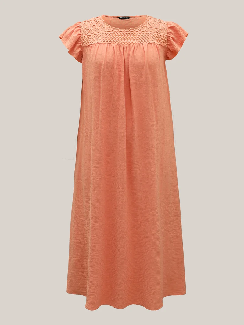 Textured Cut-Out Neck Pockets Maxi Dress