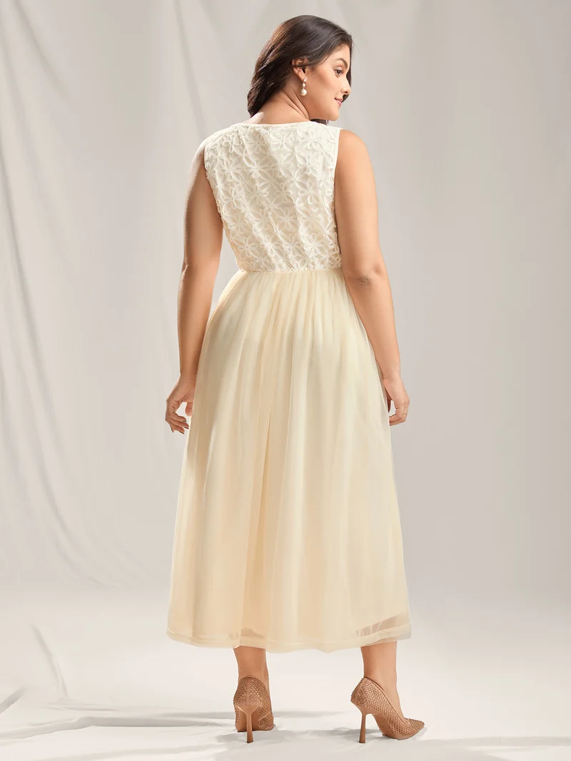 Floral Embroidered Spliced Mesh Maxi Dress