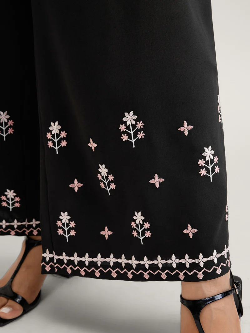 Floral Embroidered Hem Wide-Leg Pants