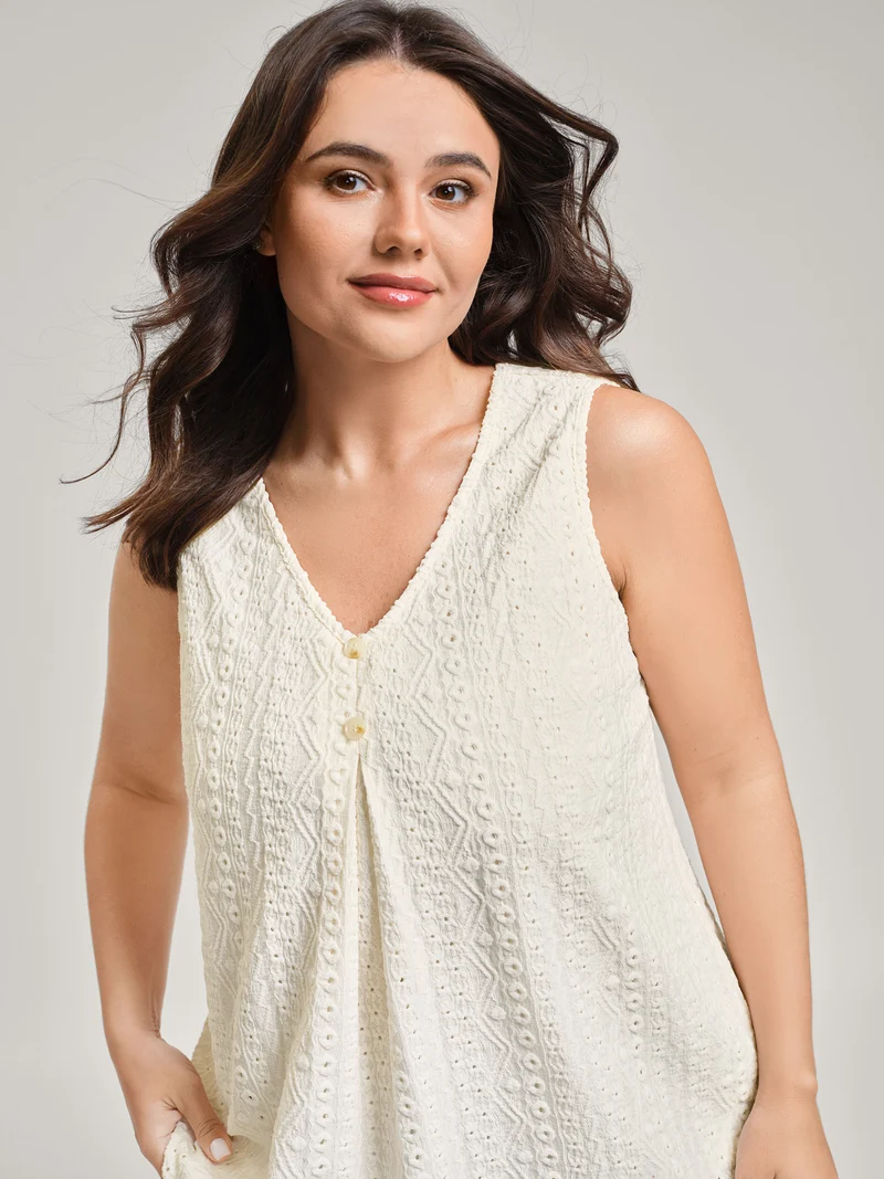 Textured Pleated Front Button Tank Top