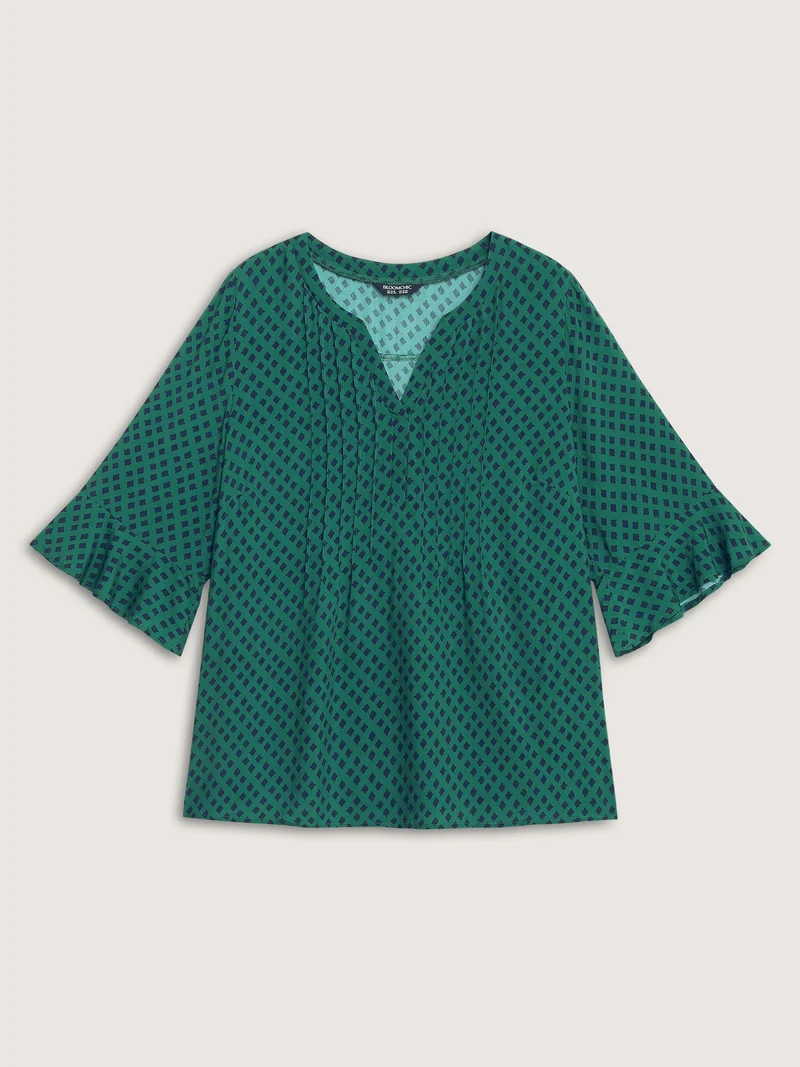 Geometric Print Bust-Ease Split Neck Blouse