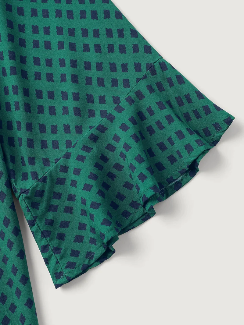 Geometric Print Bust-Ease Split Neck Blouse