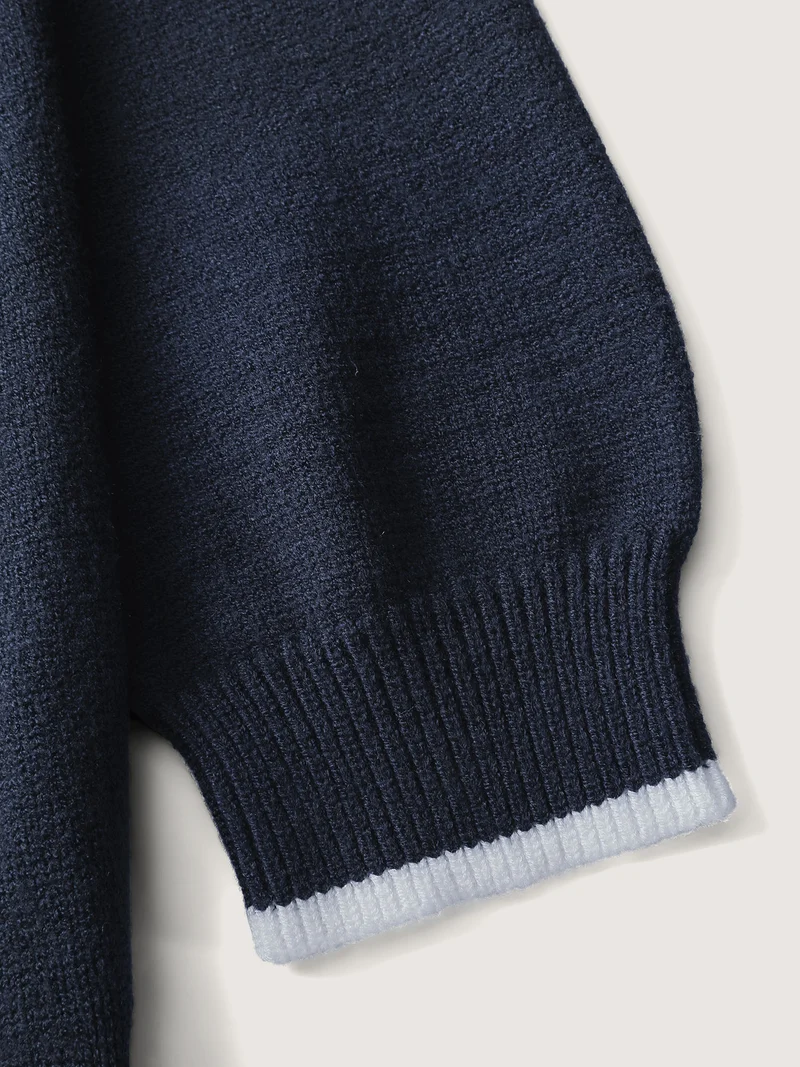 Supersoft Turtle Motif Slit Contrast Edge Pullover
