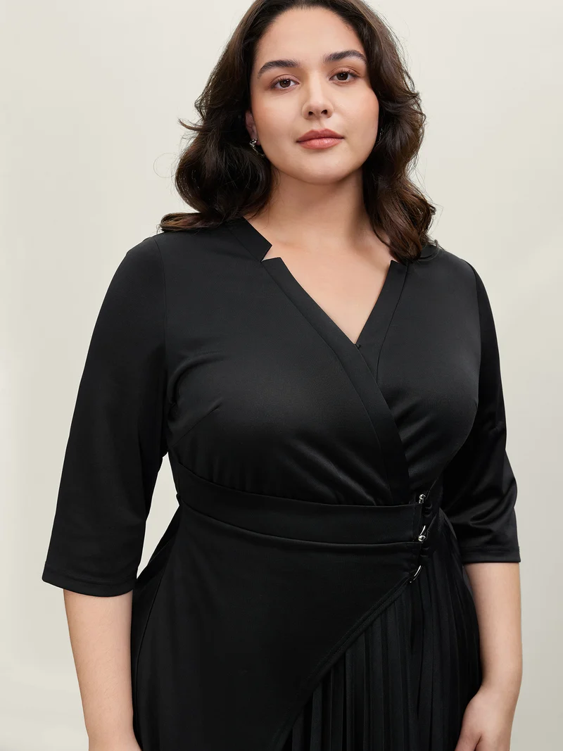 Metal Buckle Drape Pleated Midi Dress