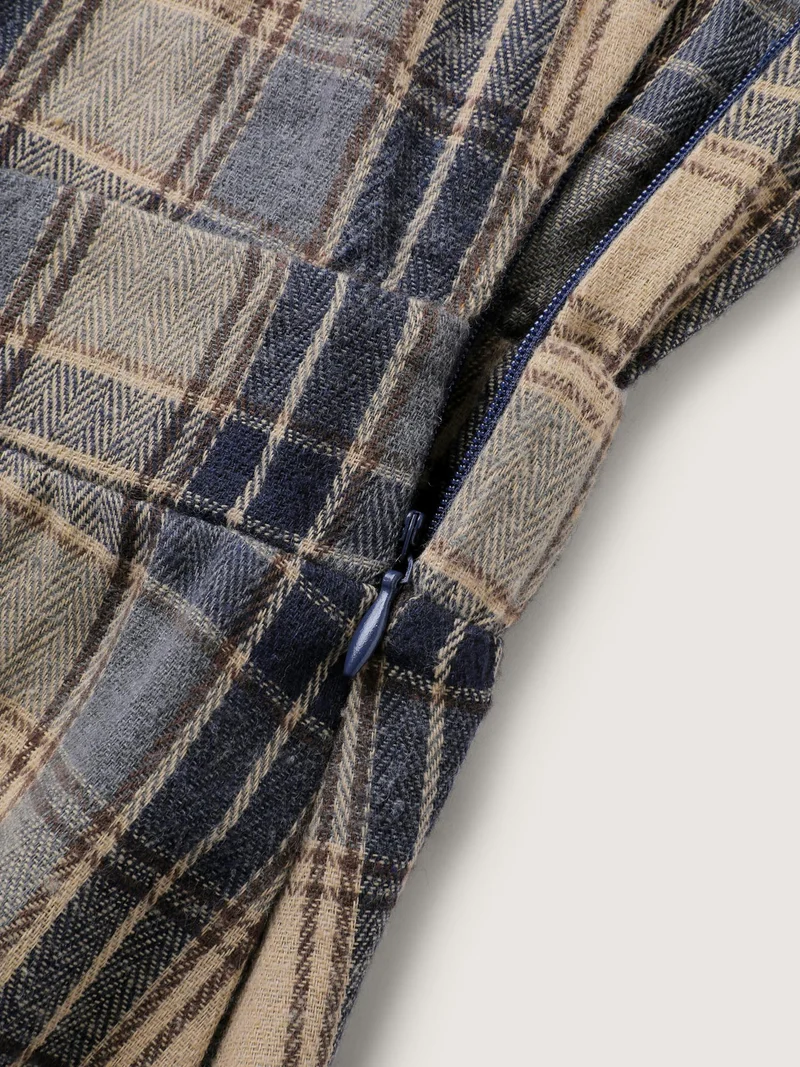 Plaid Pattern Deep V-Neckline Midi Dress