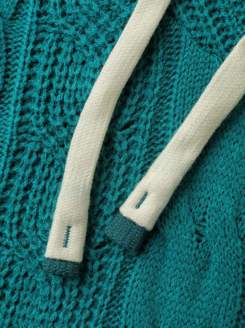 Cable Knit Hooded Solid Pullover