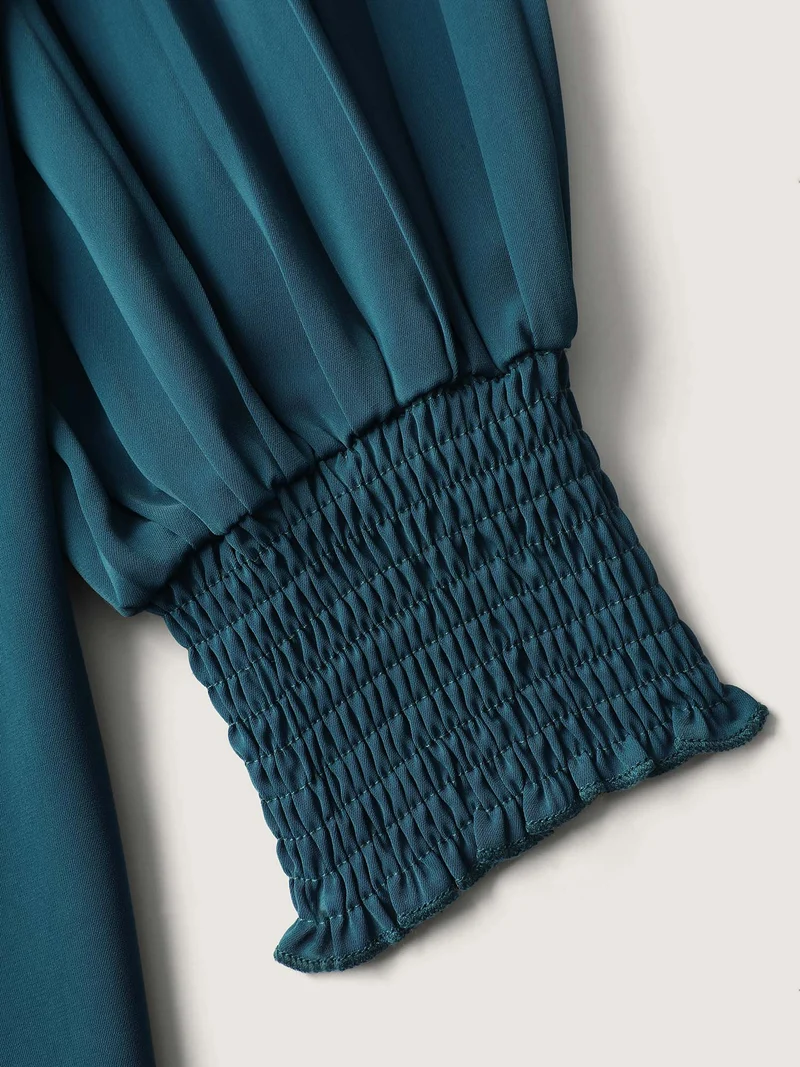 Shirred Cuffs Pleated Sleeve Blouse