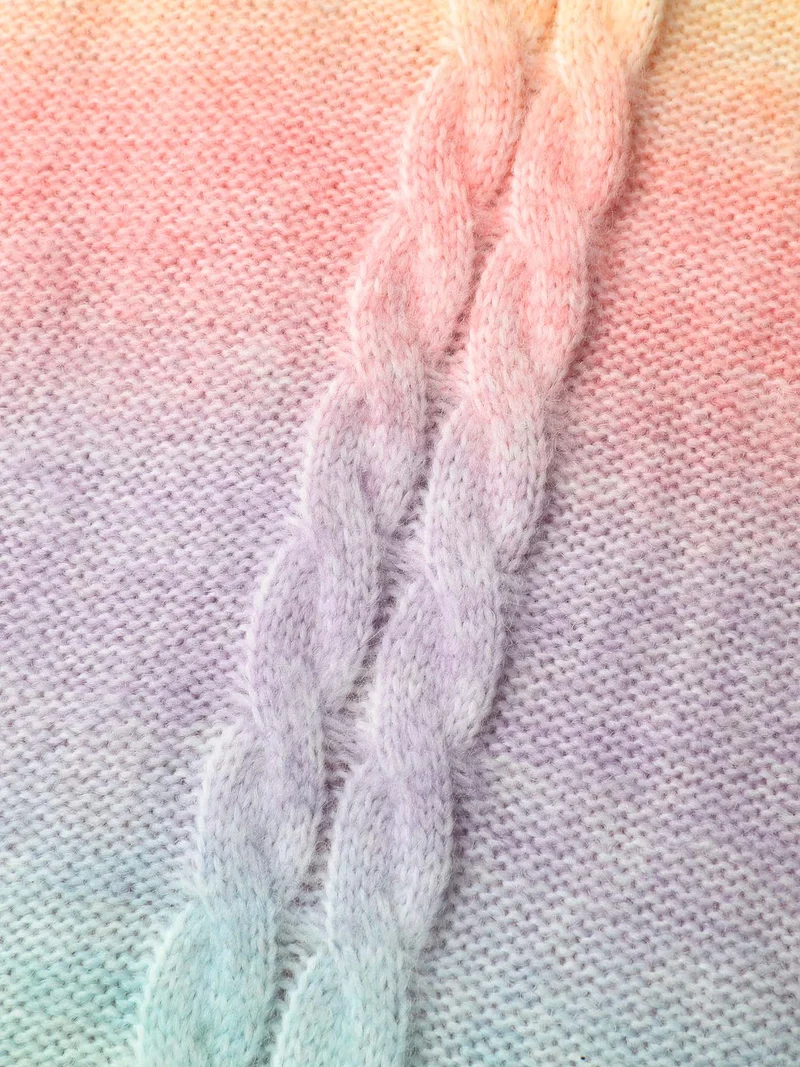 Twisted Texture Color Gradient Pullover