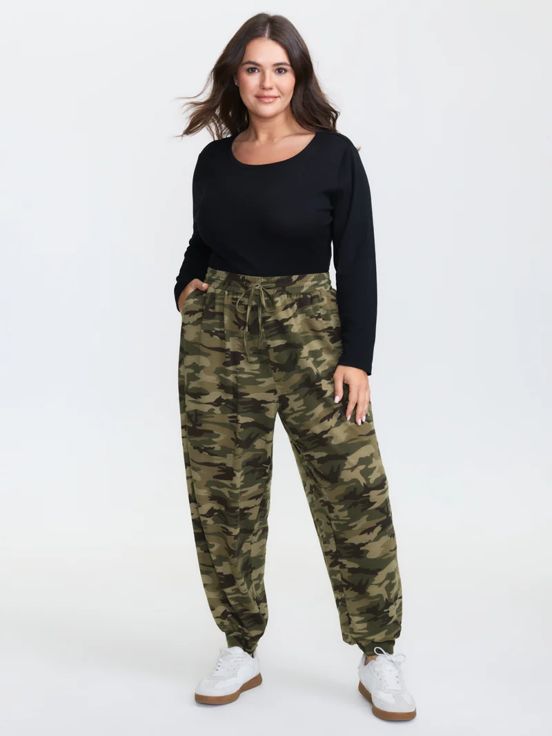 Camouflage Print Drawstring Stretchy Pants
