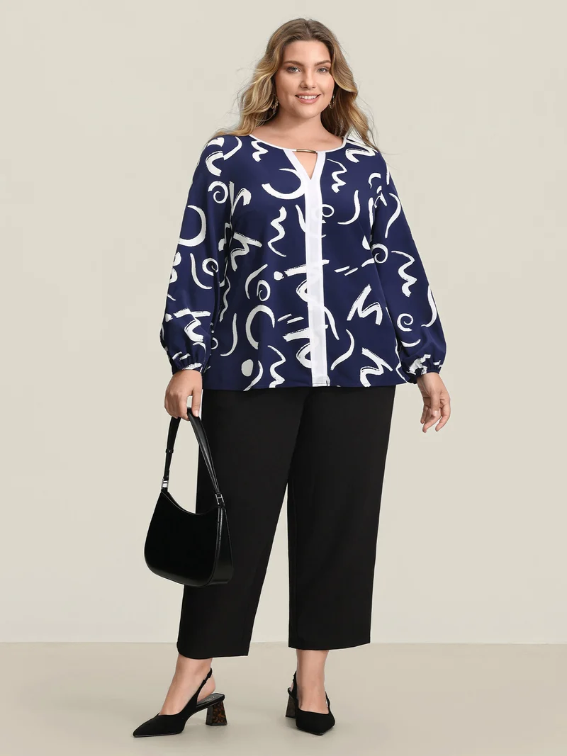 Scribble Print Color Contrast Cut-Out Blouse