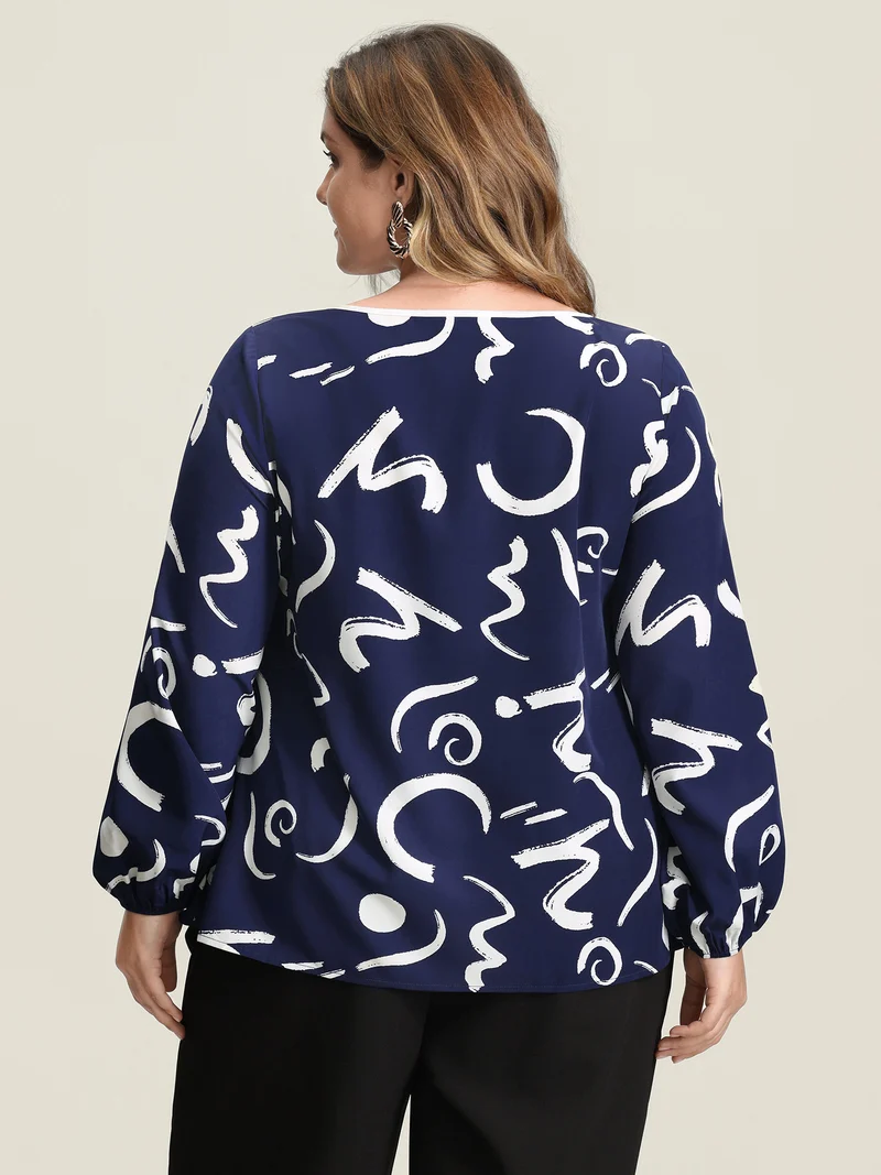 Scribble Print Color Contrast Cut-Out Blouse