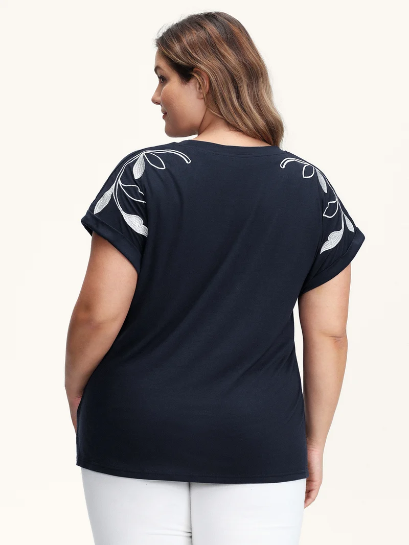 Leaf Embroidery Round Neck Split T-Shirt