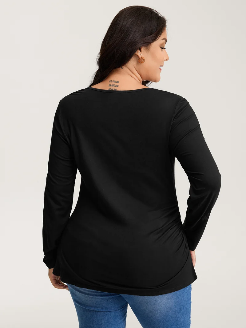 Stretchy Fitted Cut-Out Solid T-Shirt