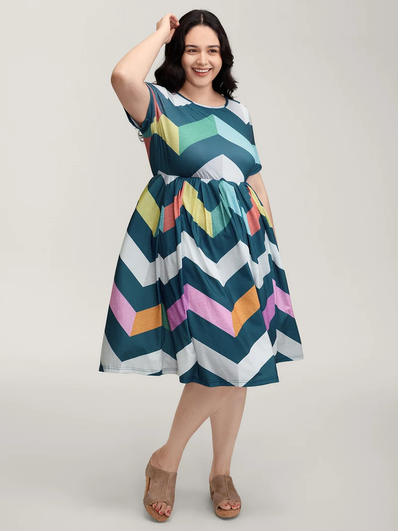 Colorful Wavy Stripes Cinched-Flared Midi Dress