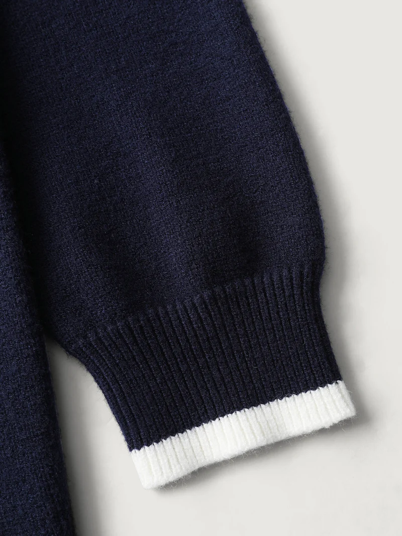 Bear Motif Jacquard Color Contrast Pullover