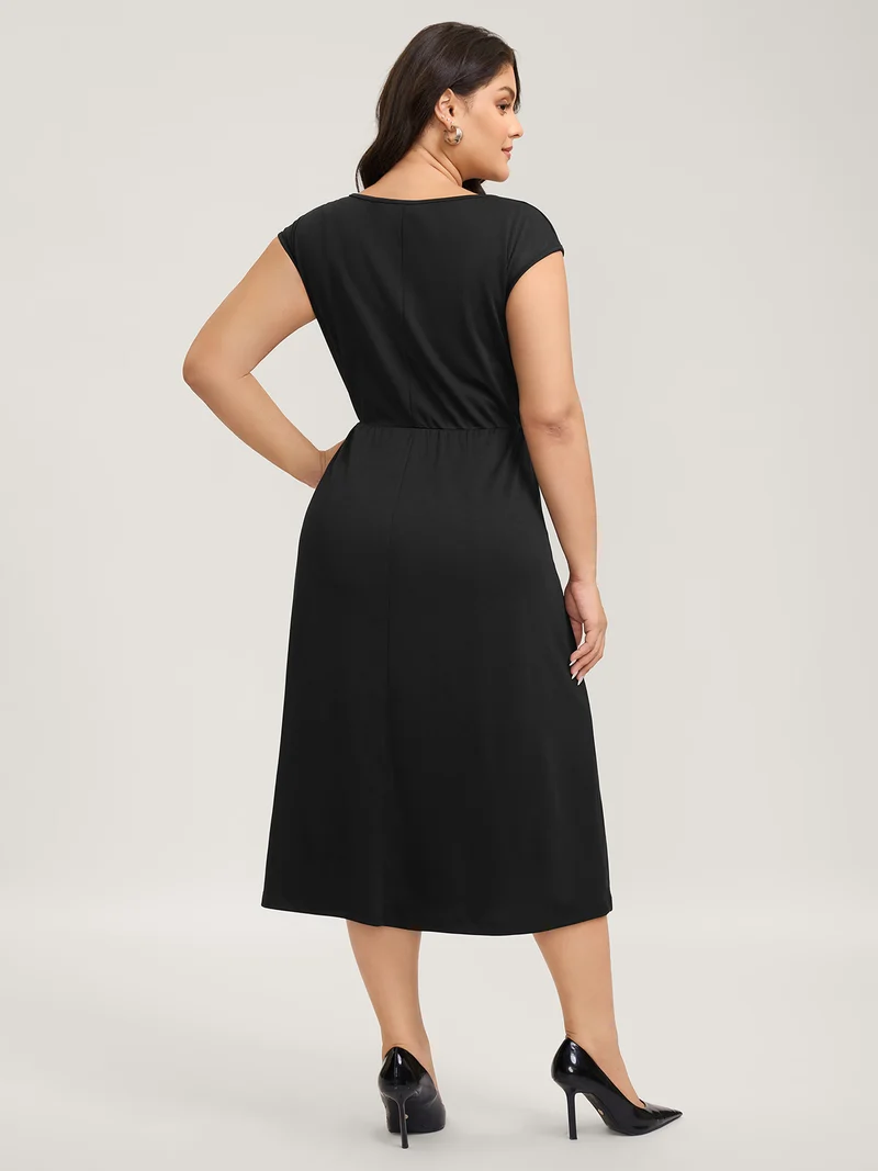 Stretchy Waist Pleated Midi Dress