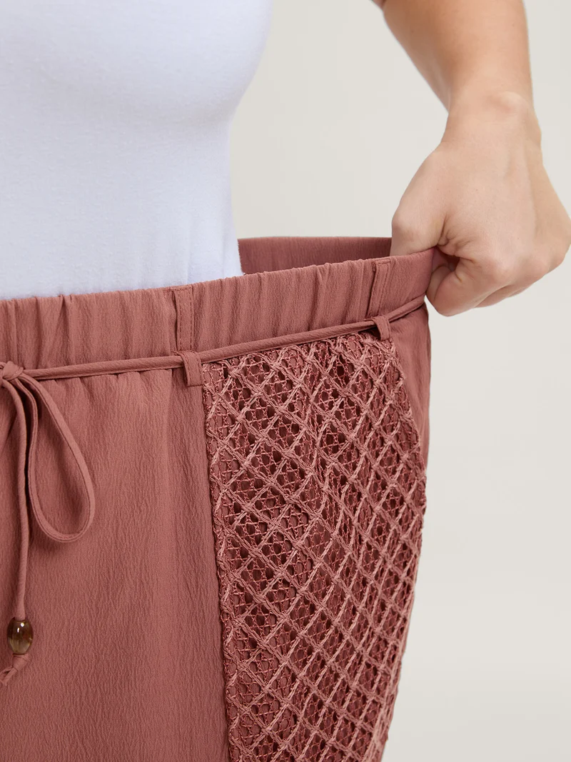 Textured Stretchy Waist Straight-Leg Pants