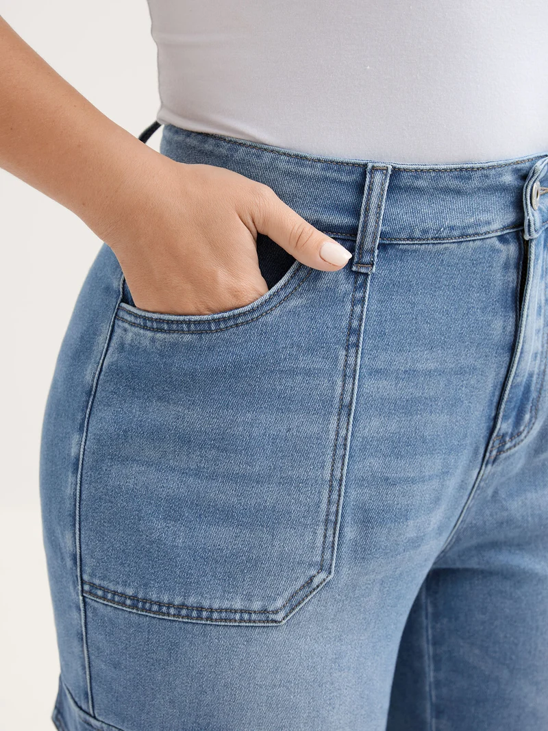 Retro Wash Flared Hem Jeans