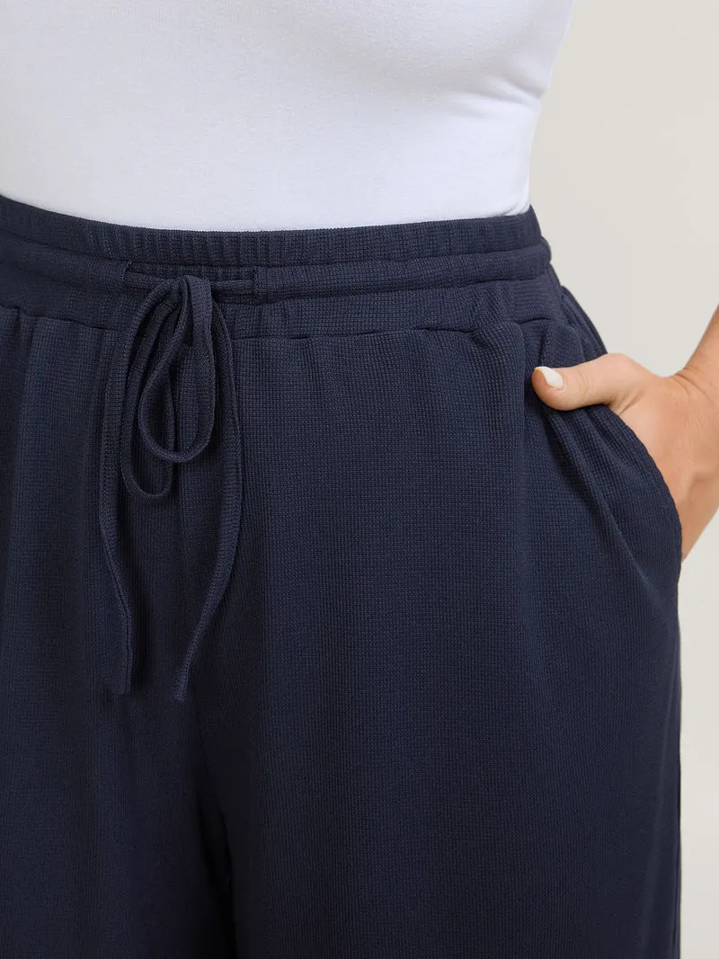 Wide Waistband Textured Wide-Leg Pants