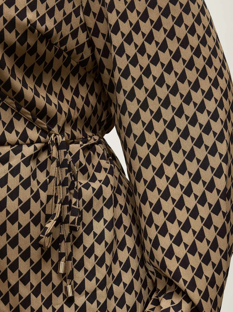 Geometric Print Surplice Waist-Defining Blouse