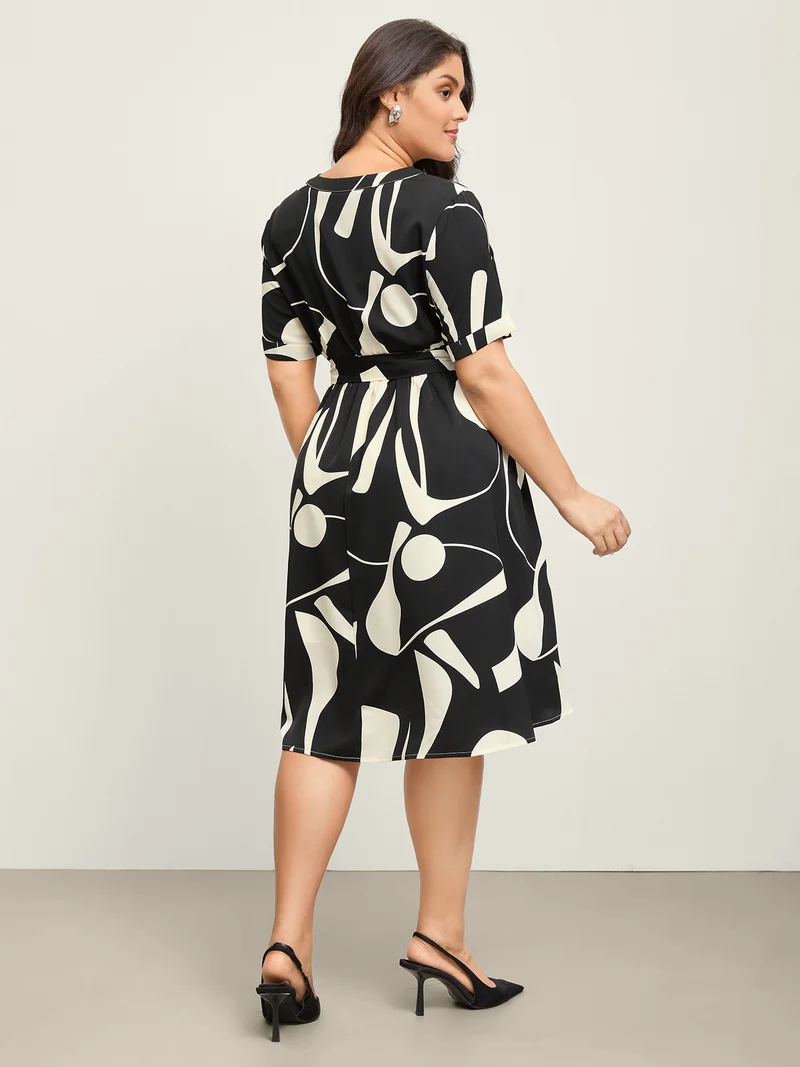 Geometric Print Waist-Tie Midi Dress