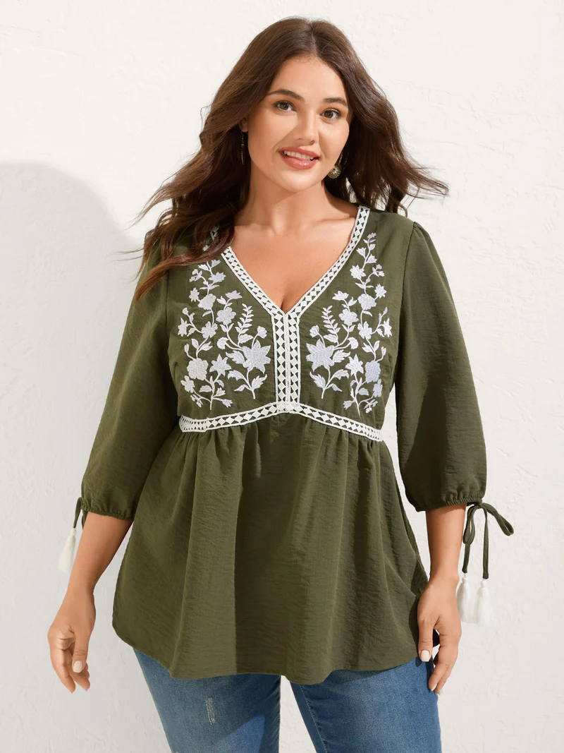 Floral Embroidery Puffy Sleeve-Tie Blouse