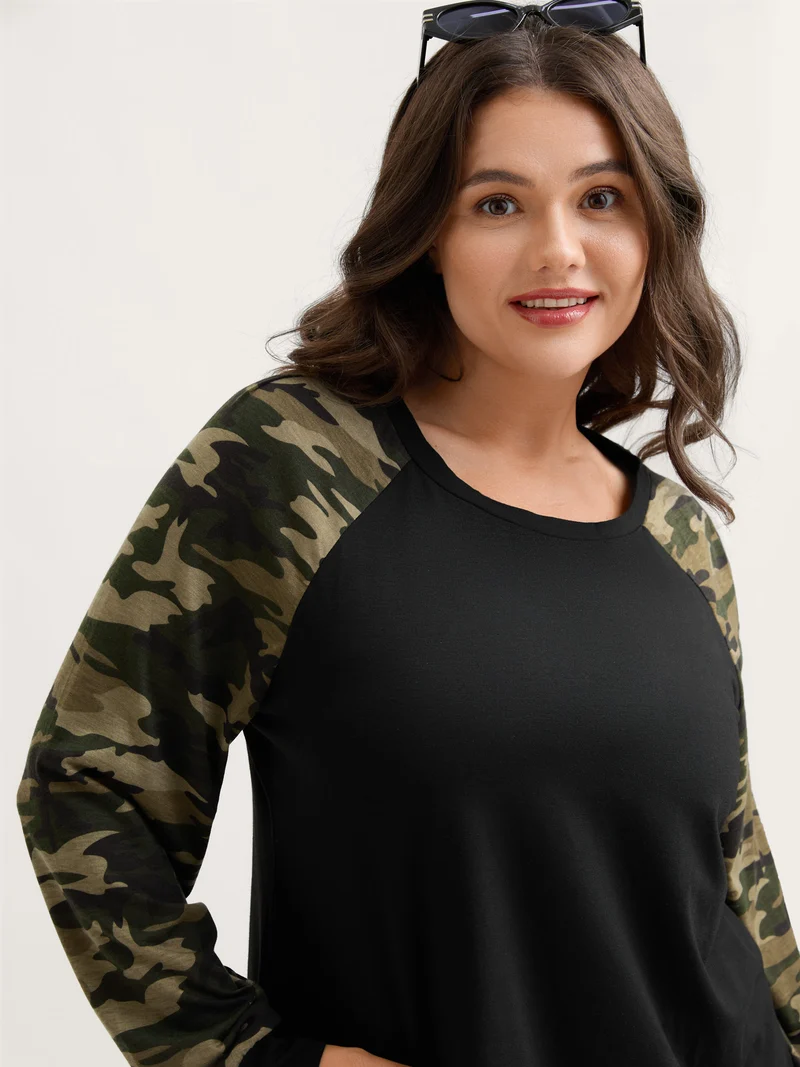 Camouflage Raglan Sleeve Round Neck T-Shirt