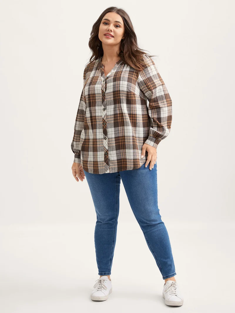 Plaid Print Button Placket Curvy Hem Blouse