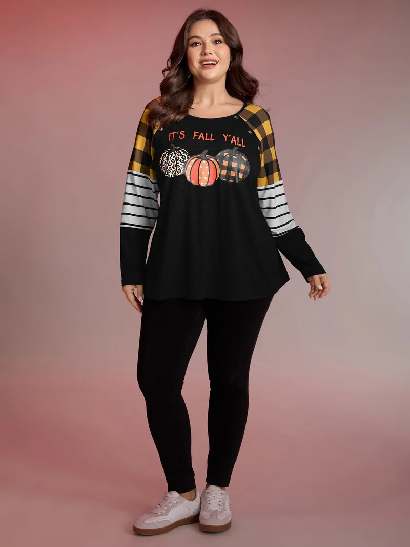 It's Fall Y'all Print T-Shirt