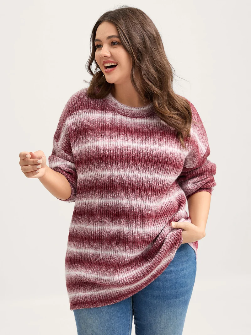 Ombre Tissue Textured Round Neck Pullover