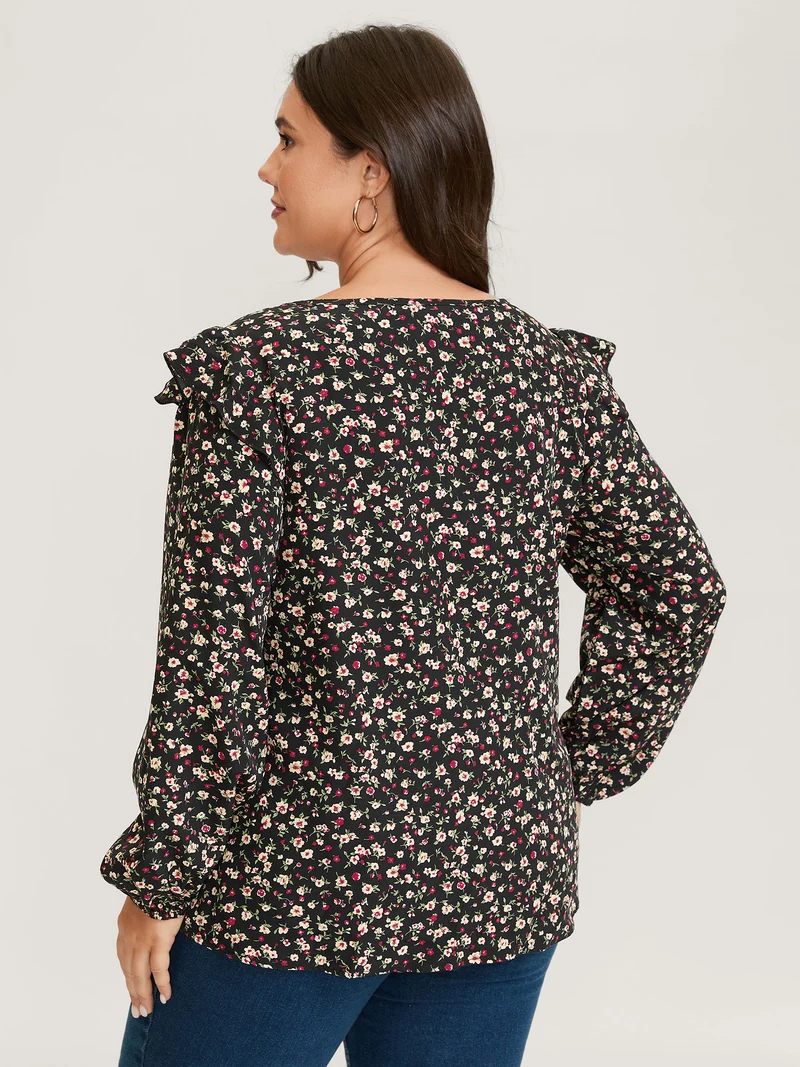 Floral Print Lace Trim Ruffled Blouse