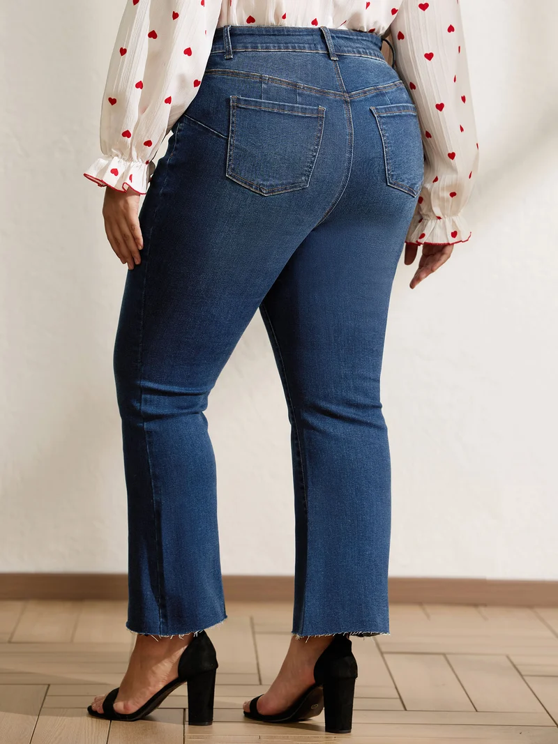 Stretchy Frayed Hem Bootcut Jeans