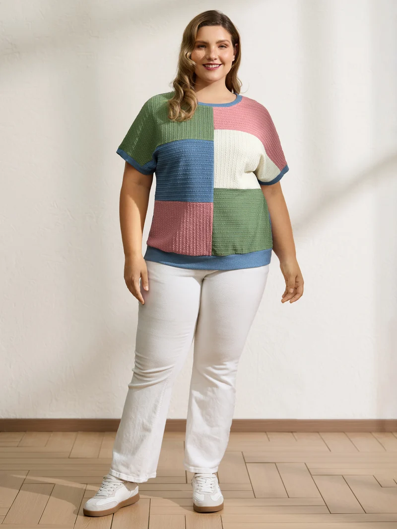 Colorblock Textured Round Neck T-Shirt