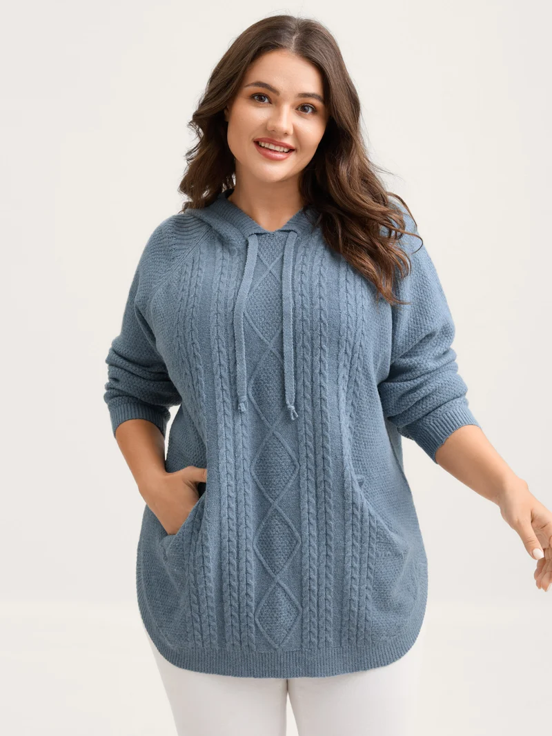 Cable Knit Curvy Hem Hooded Pullover