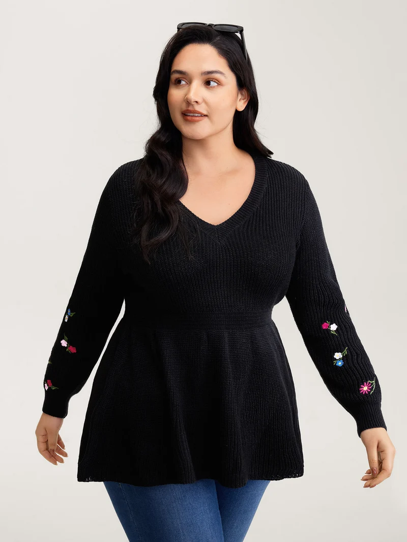 Embroidered Sleeve Stretchy Cinched-Waist Pullover