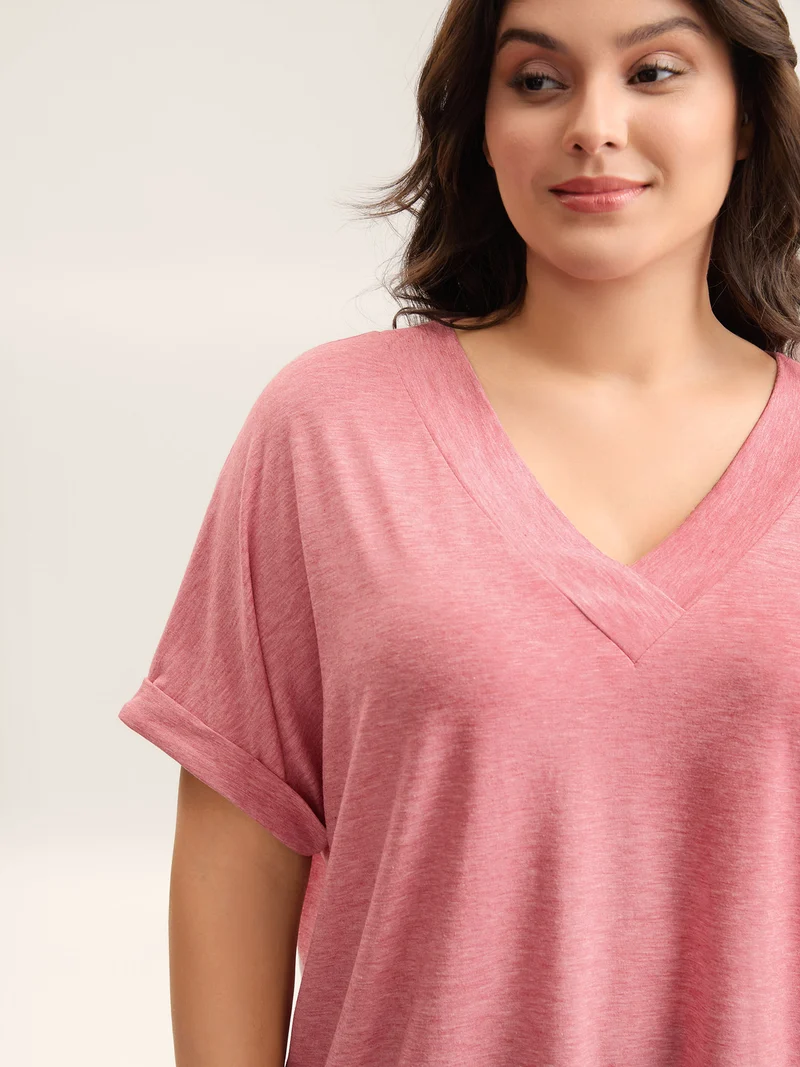 Stretchy Heathered V-Neck Solid T-Shirt