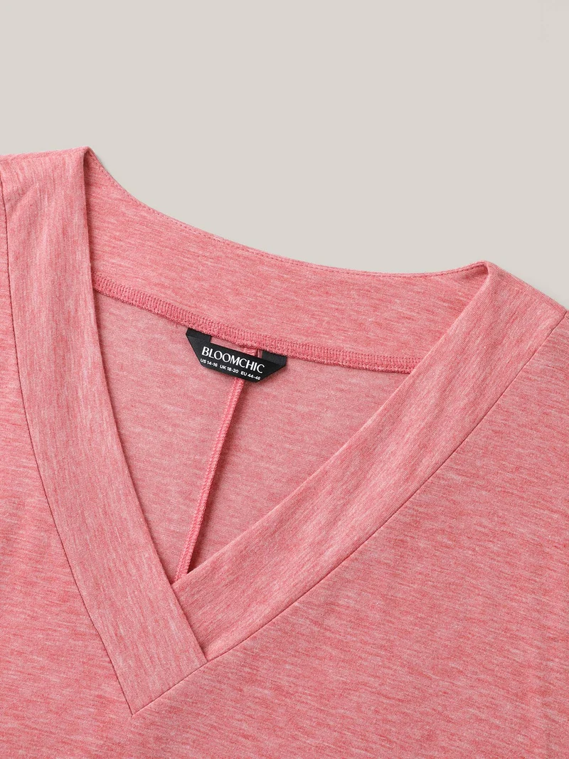 Stretchy Heathered V-Neck Solid T-Shirt